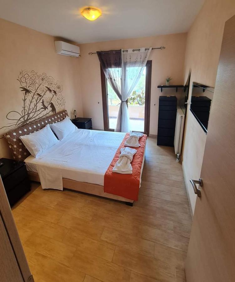 Loukia'S Studios And Apartments Παραμόνας Εξωτερικό φωτογραφία